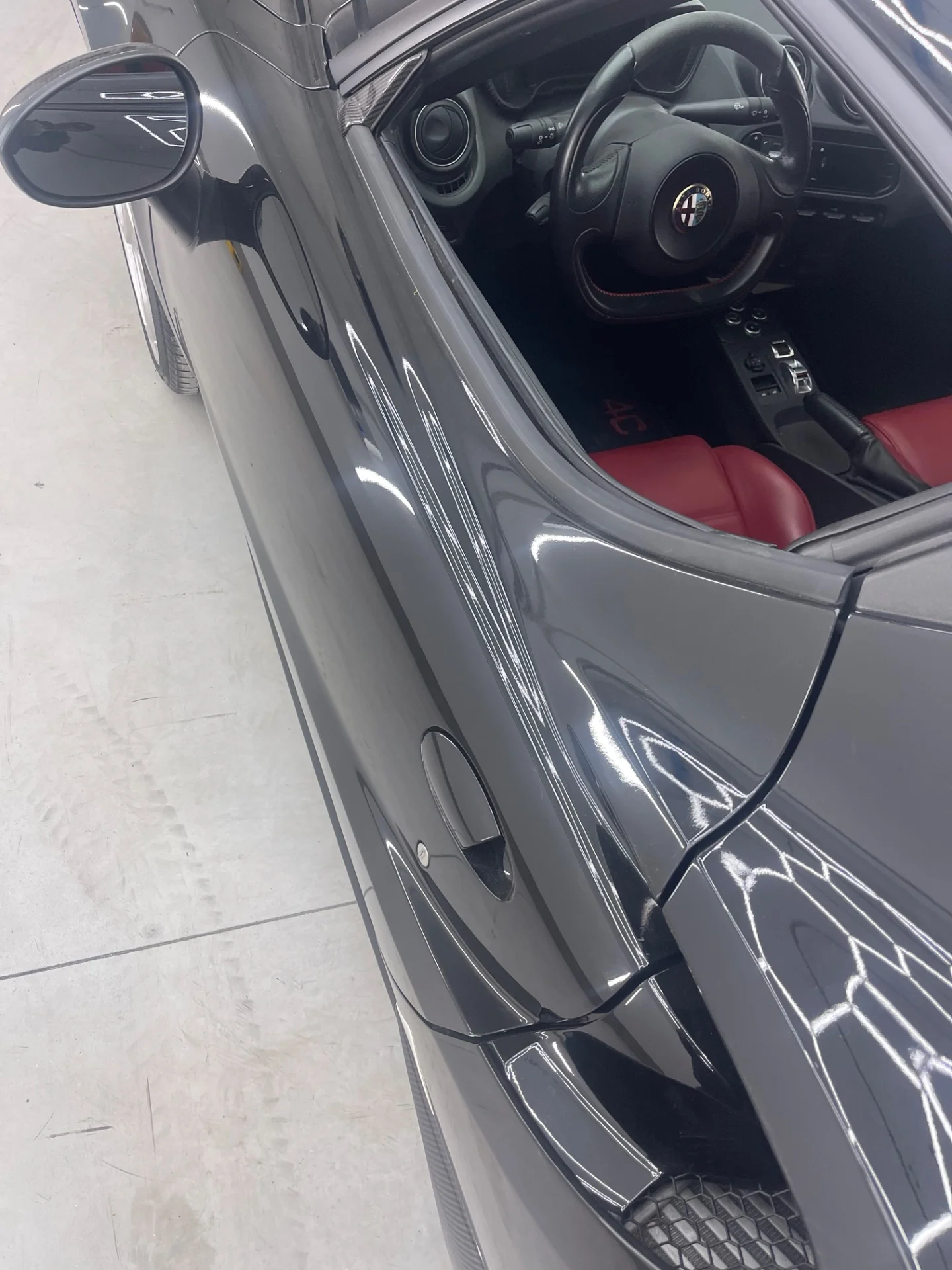 Alfa Romeo 4c - foto 11