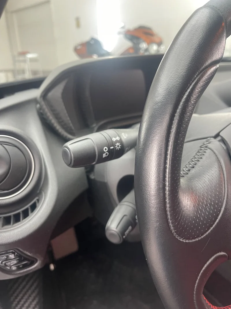 Alfa Romeo 4c — foto 14