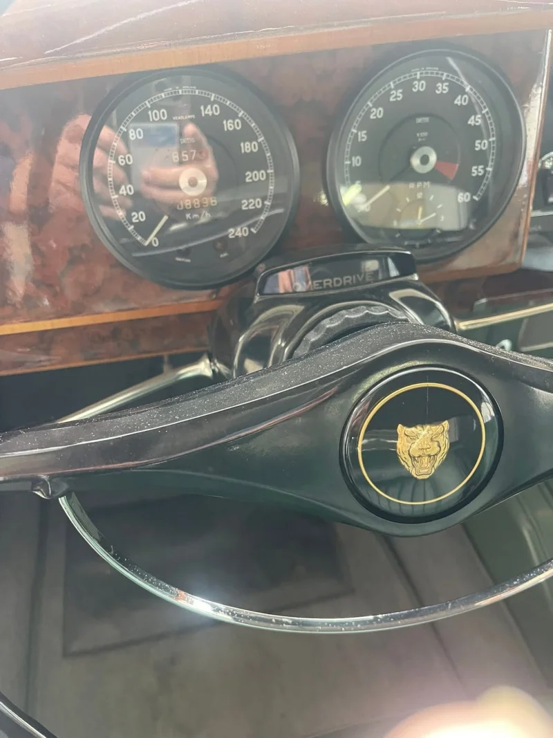 Jaguar MKII — foto 12